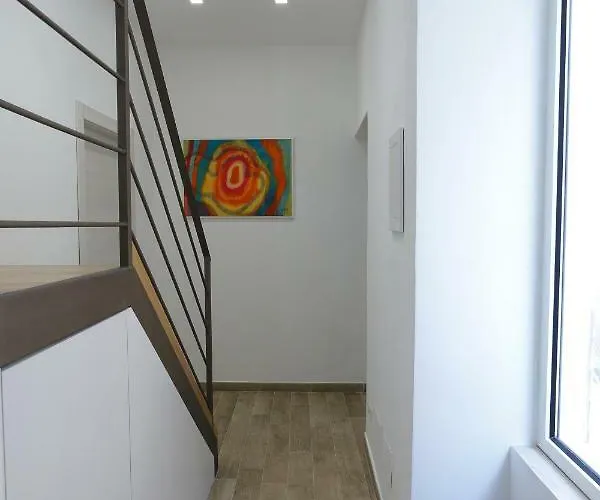 Agrigentumbreakfast Nocleg ze śniadaniem 4*